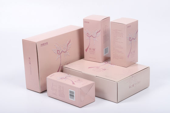 Un buon prezzo. Cassa per mazzo di carte da gioco leggera e lucidata in linea