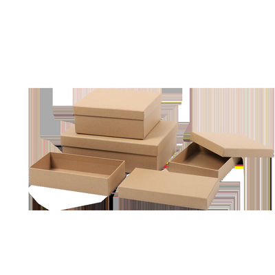 Un buon prezzo. Cassa regalo per carte da gioco di design classico a forma unica con logo in incisione personalizzato in linea